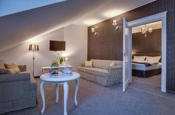 Фото номера Апартаменты Курортные отели Talaria Resort&amp;Spa г. Trojanów 3